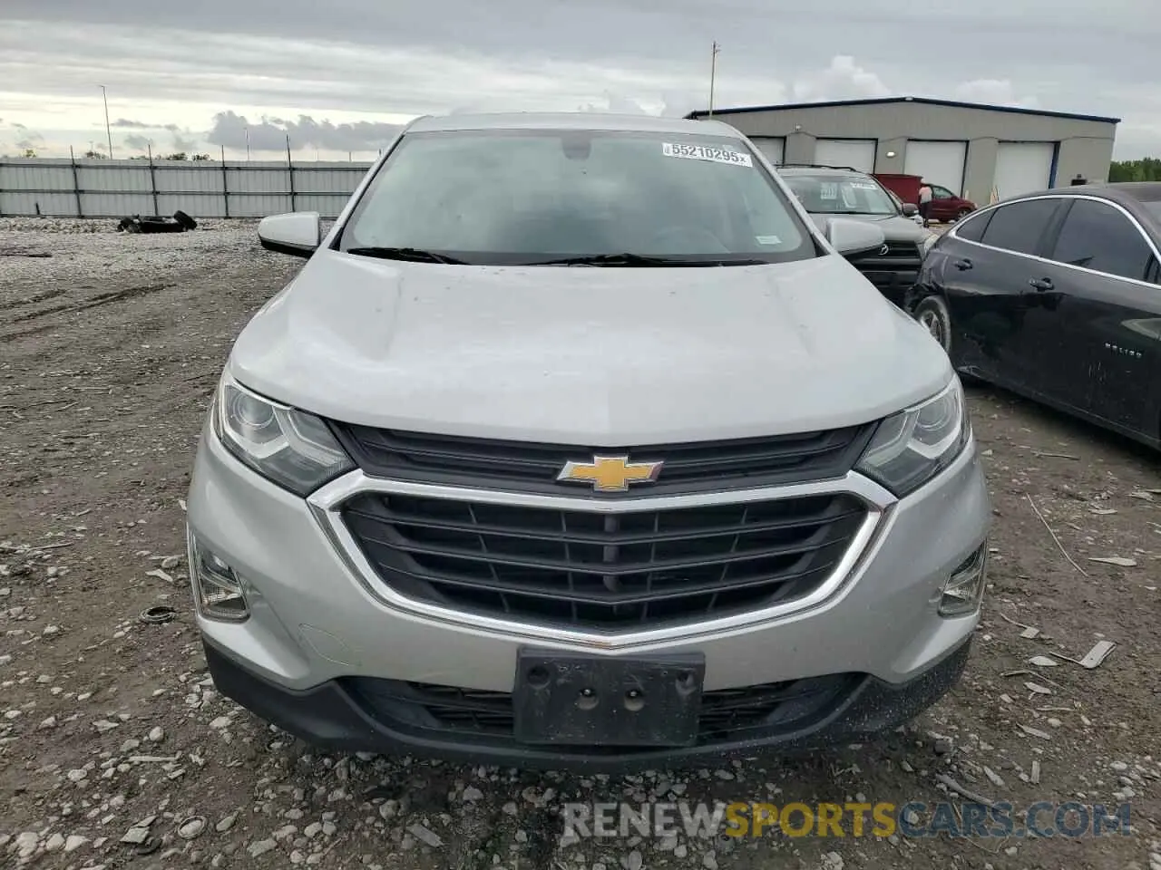 5 Photograph of a damaged car 2GNAXKEV0K6233524 CHEVROLET EQUINOX 2019