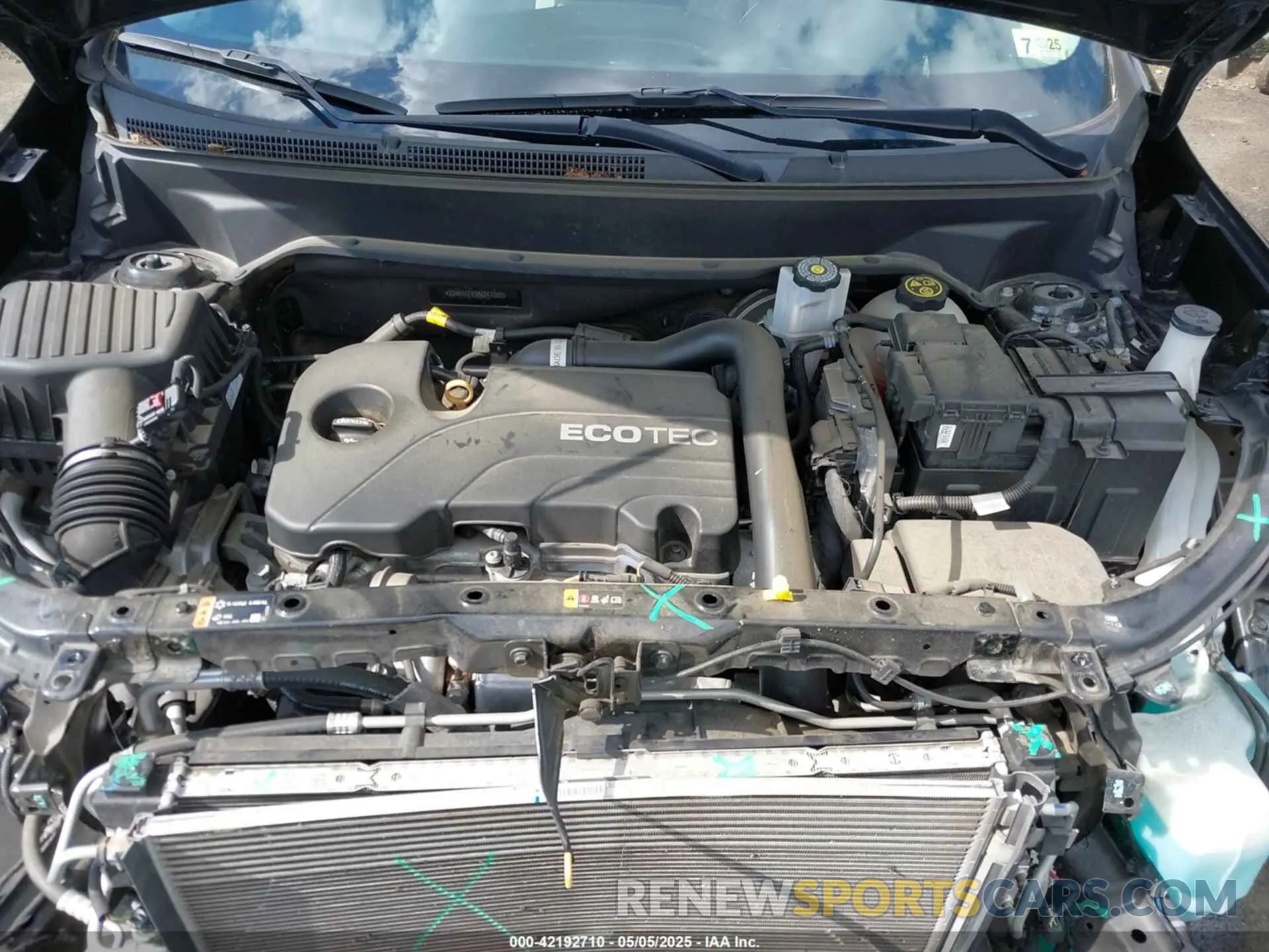 10 Photograph of a damaged car 2GNAXKEV0K6247052 CHEVROLET EQUINOX 2019