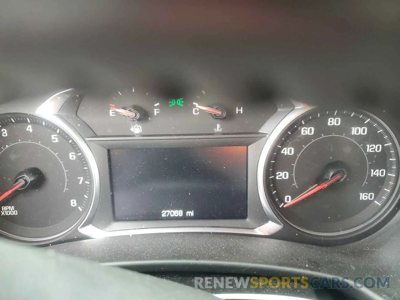 9 Photograph of a damaged car 2GNAXKEV0K6268421 CHEVROLET EQUINOX 2019