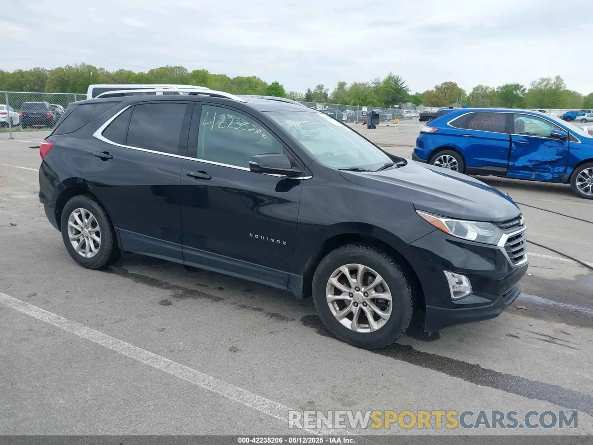 1 Photograph of a damaged car 2GNAXKEV0K6275434 CHEVROLET EQUINOX 2019