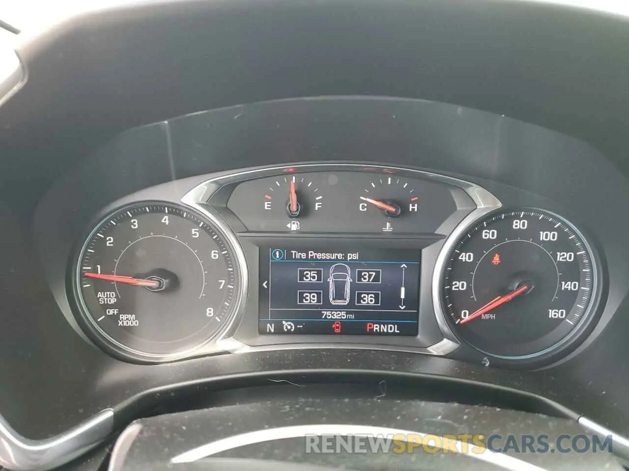 9 Photograph of a damaged car 2GNAXKEV0K6302387 CHEVROLET EQUINOX 2019