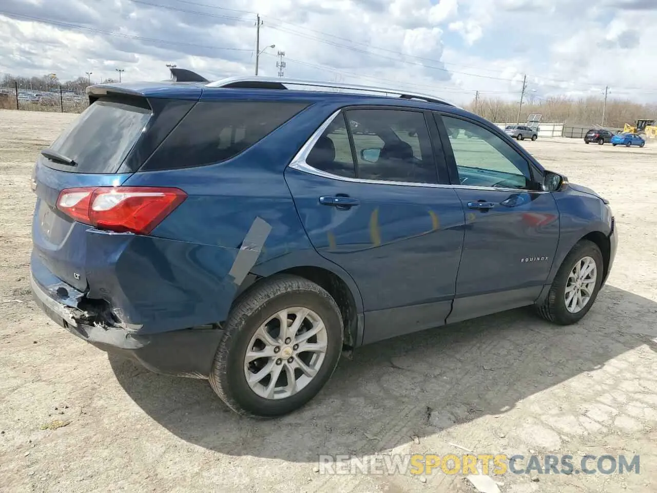 3 Photograph of a damaged car 2GNAXKEV1K6107138 CHEVROLET EQUINOX 2019