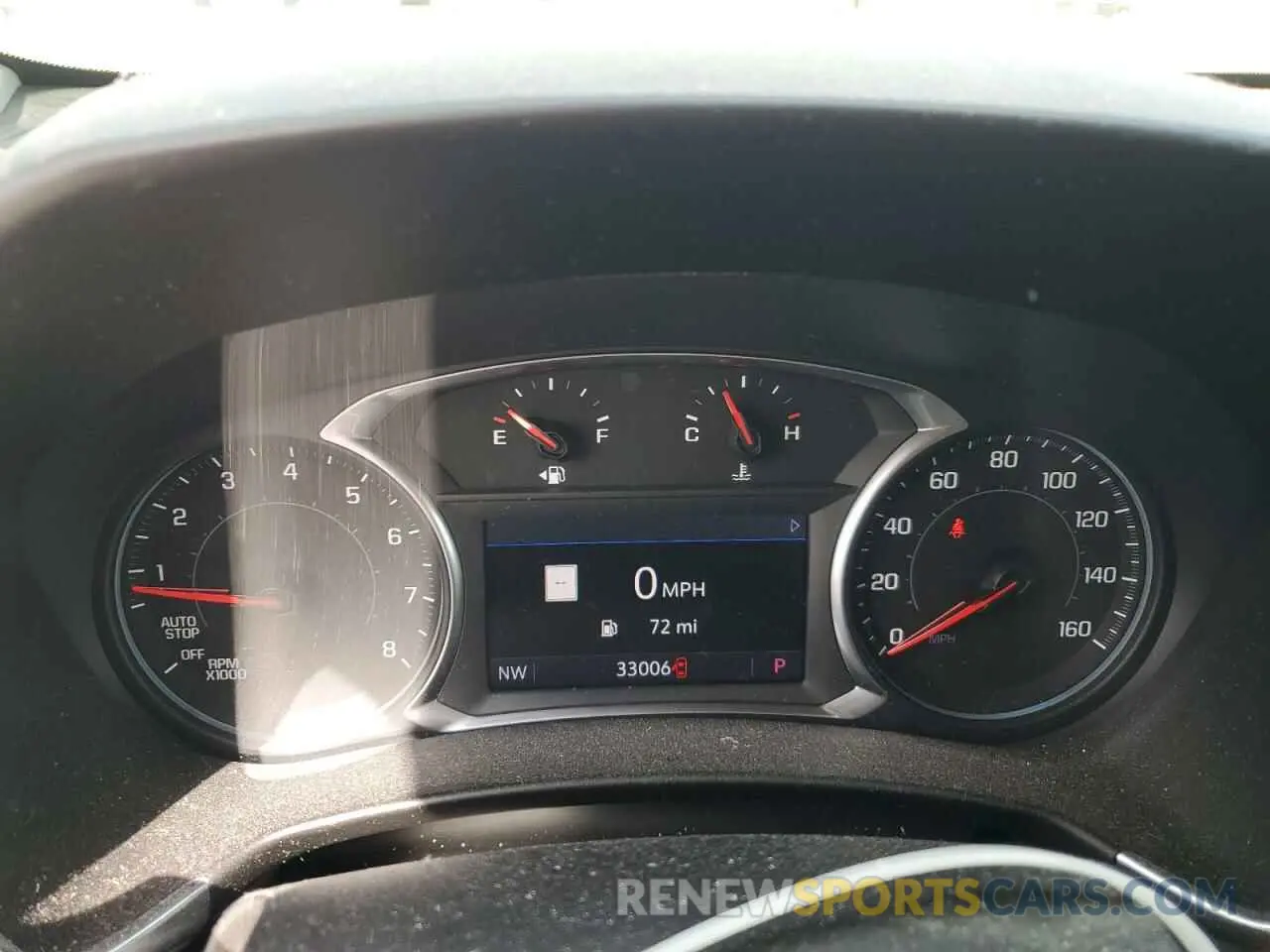 9 Photograph of a damaged car 2GNAXKEV1K6107138 CHEVROLET EQUINOX 2019