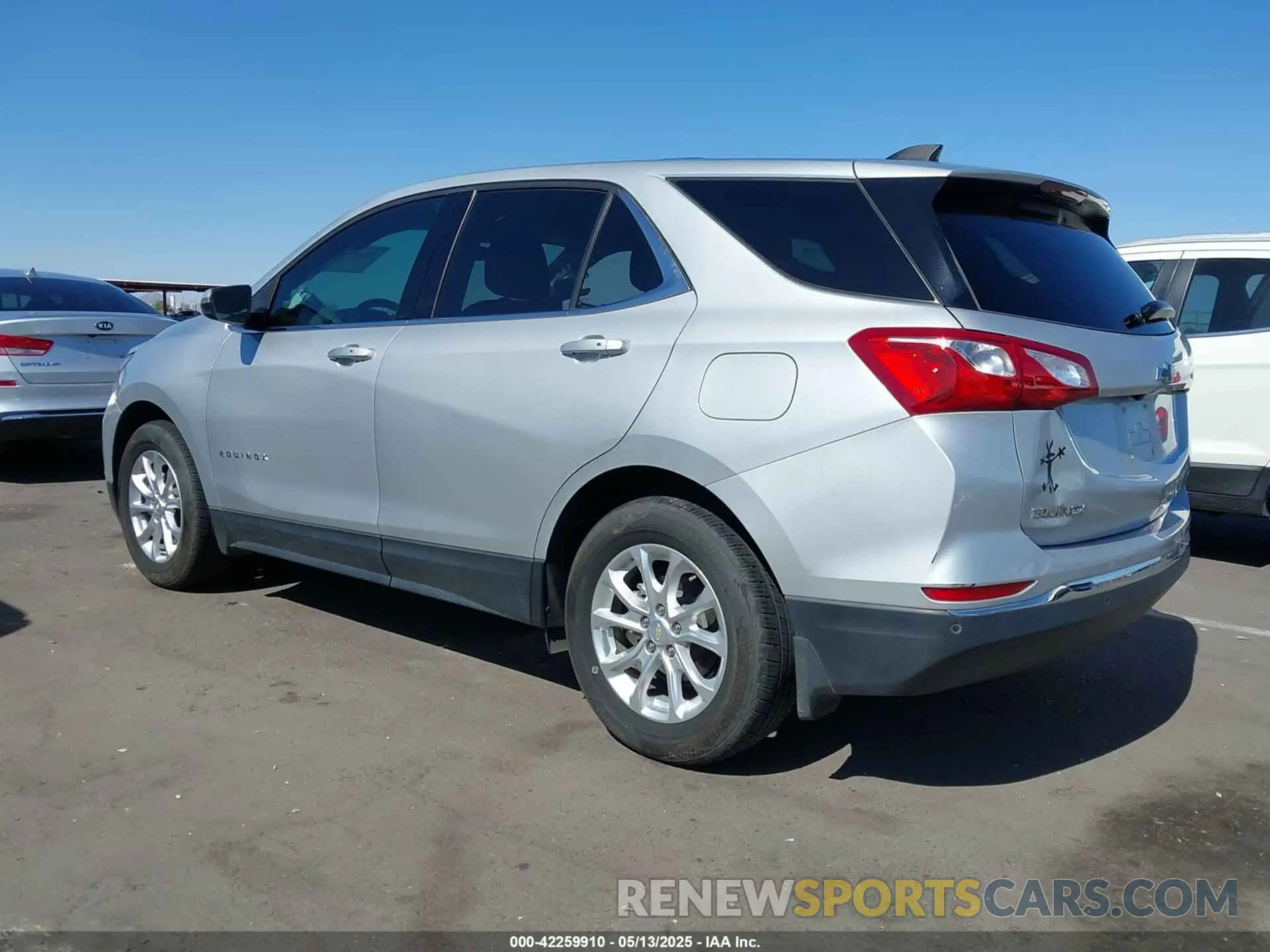 3 Photograph of a damaged car 2GNAXKEV1K6186200 CHEVROLET EQUINOX 2019