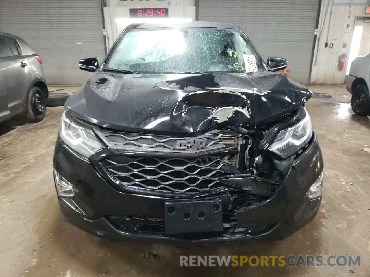 5 Photograph of a damaged car 2GNAXKEV1K6192885 CHEVROLET EQUINOX 2019