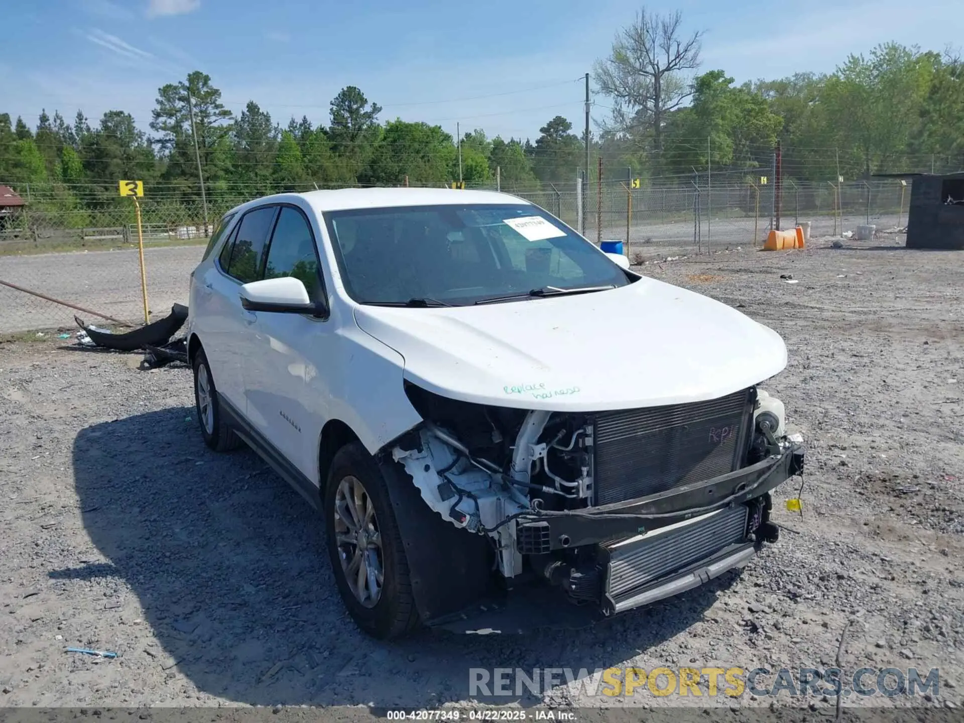 1 Photograph of a damaged car 2GNAXKEV1K6295708 CHEVROLET EQUINOX 2019