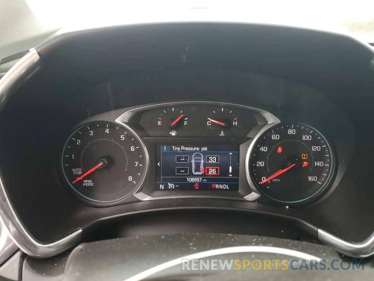 9 Photograph of a damaged car 2GNAXKEV2K6157708 CHEVROLET EQUINOX 2019