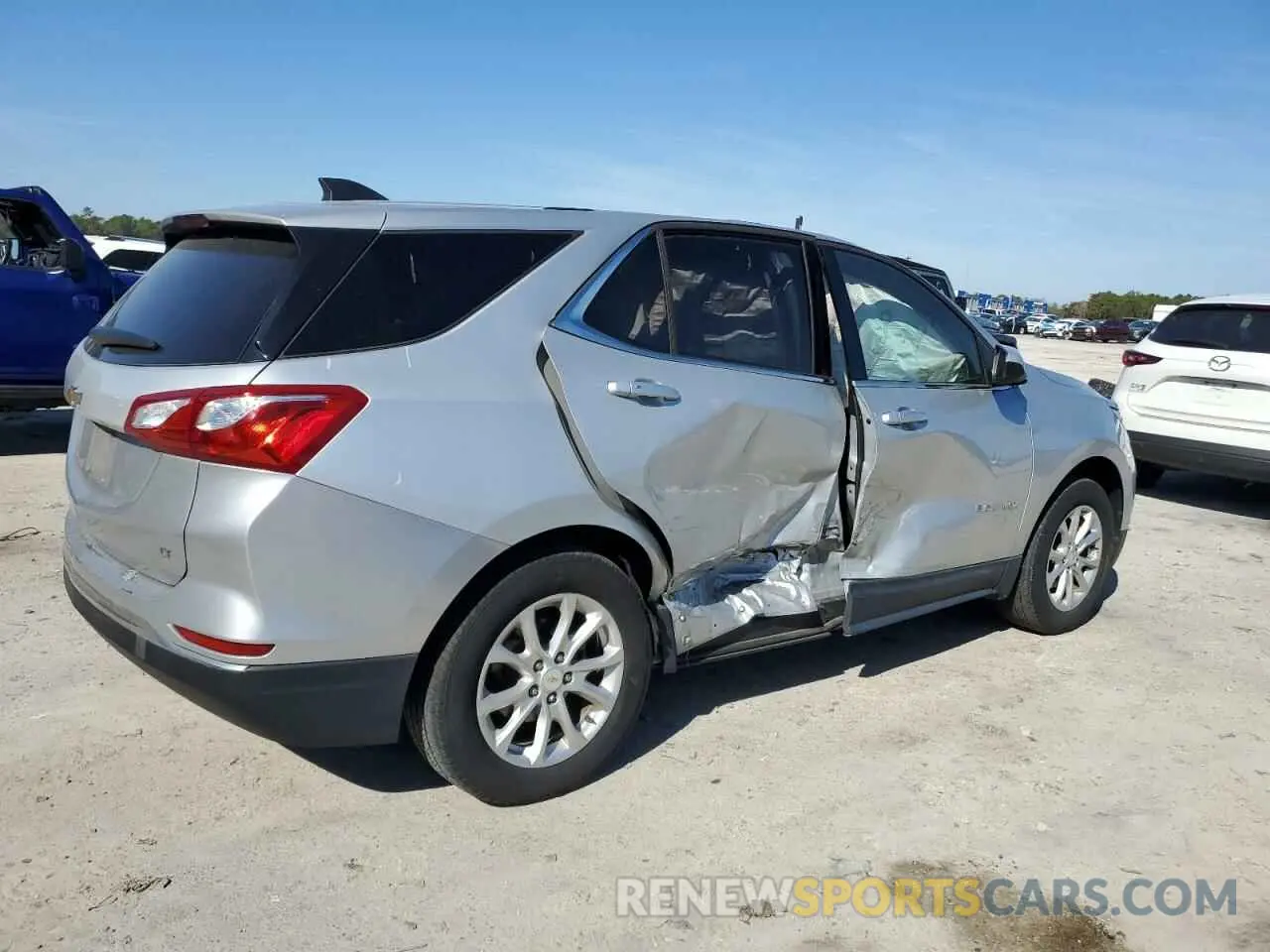 3 Photograph of a damaged car 2GNAXKEV2K6174993 CHEVROLET EQUINOX 2019