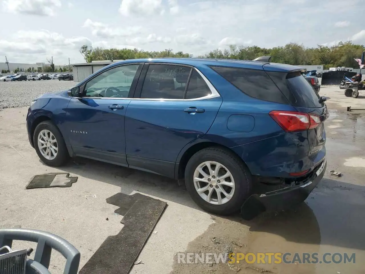 2 Photograph of a damaged car 2GNAXKEV2K6223948 CHEVROLET EQUINOX 2019