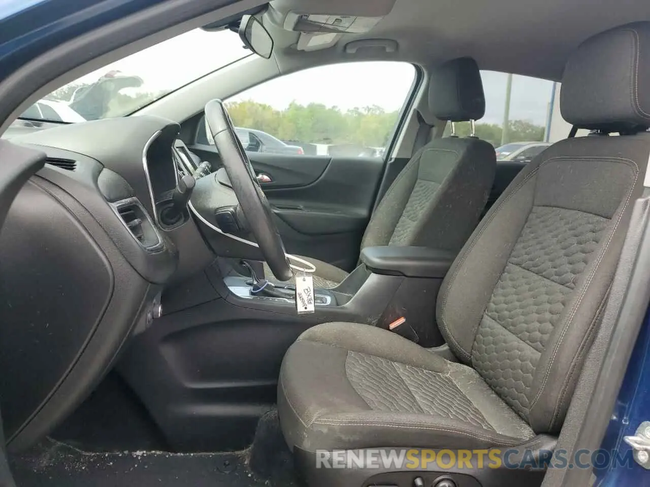 7 Photograph of a damaged car 2GNAXKEV2K6223948 CHEVROLET EQUINOX 2019