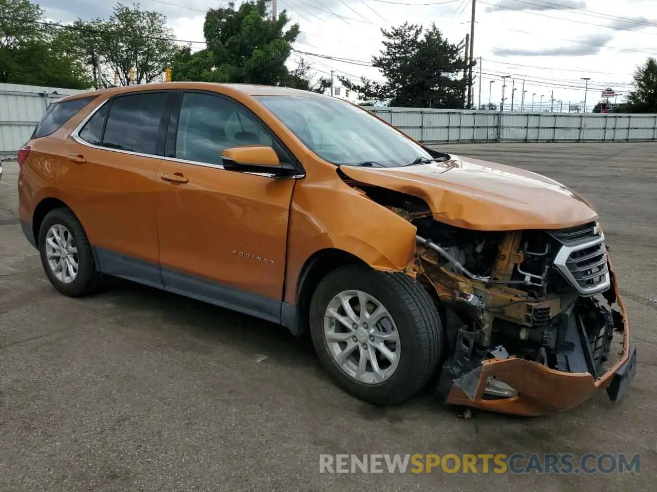 4 Photograph of a damaged car 2GNAXKEV2K6237008 CHEVROLET EQUINOX 2019