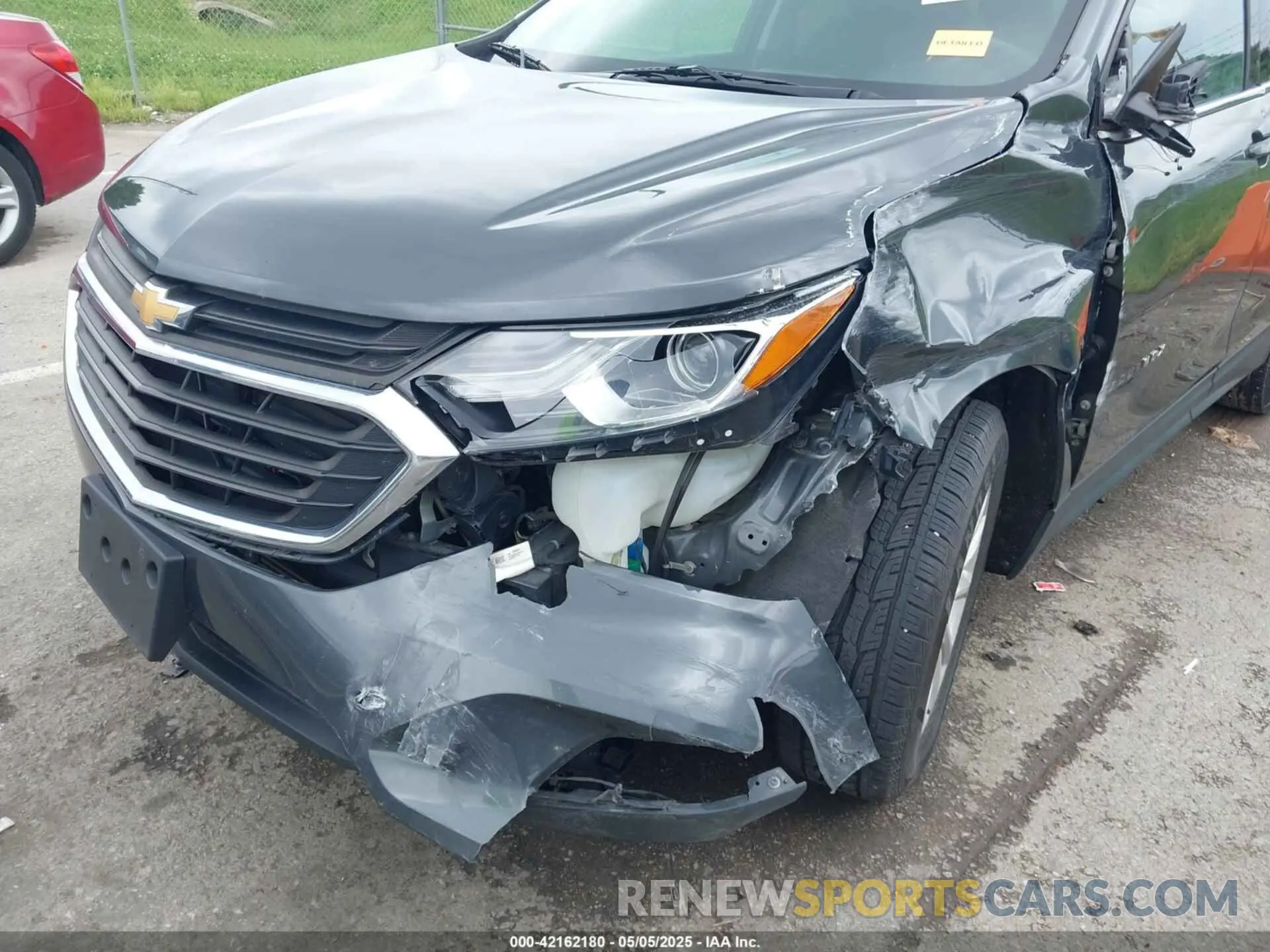 6 Photograph of a damaged car 2GNAXKEV3K6125060 CHEVROLET EQUINOX 2019