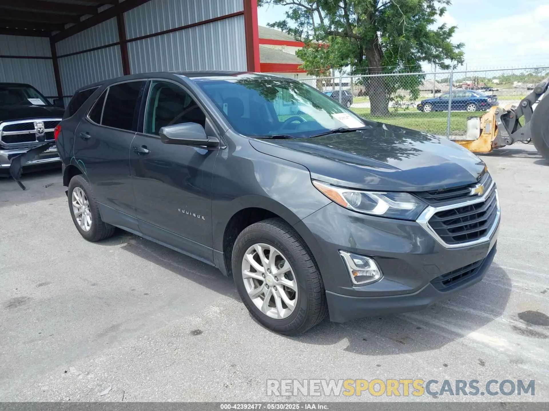 1 Photograph of a damaged car 2GNAXKEV3K6197523 CHEVROLET EQUINOX 2019