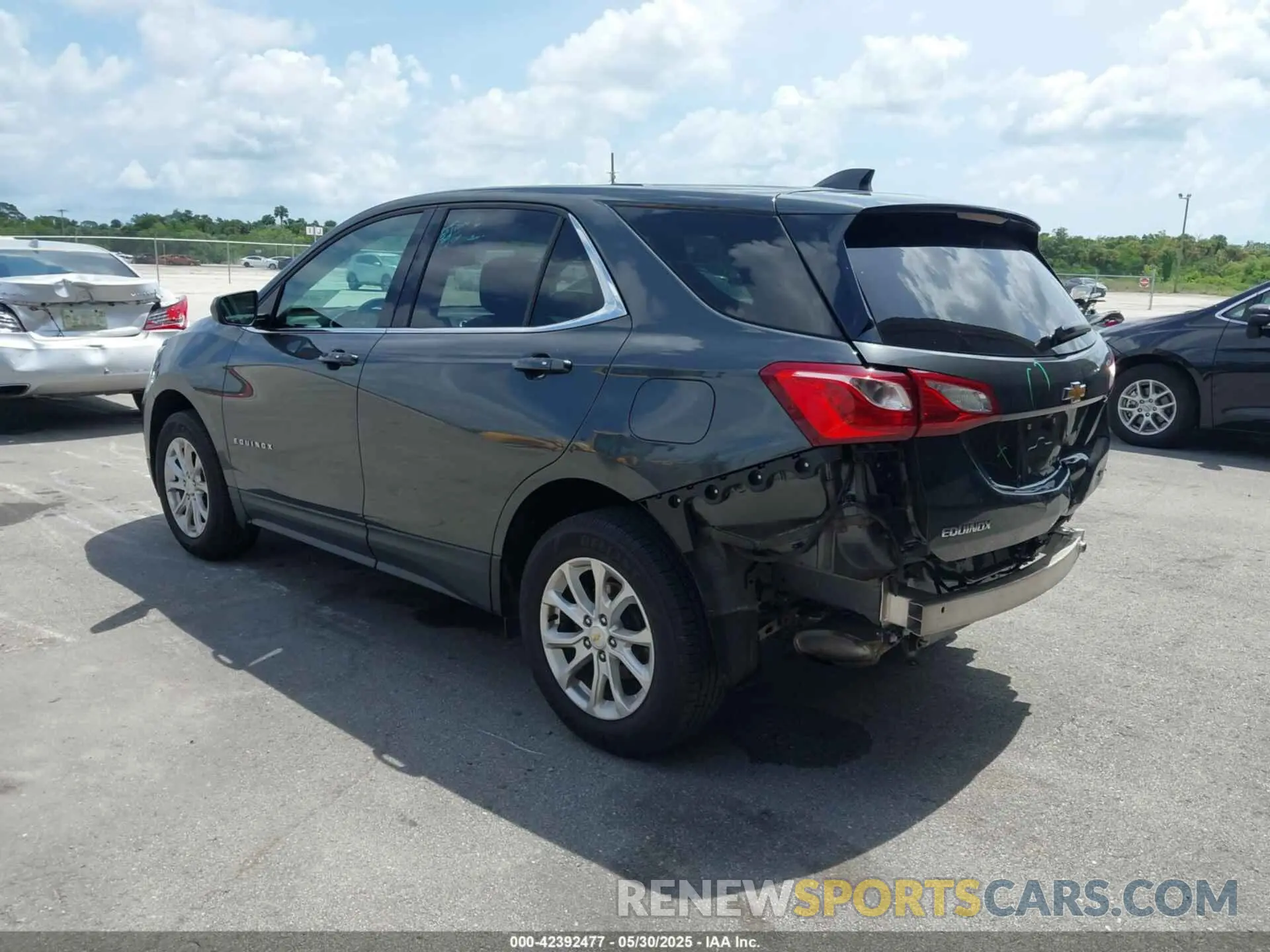 3 Photograph of a damaged car 2GNAXKEV3K6197523 CHEVROLET EQUINOX 2019