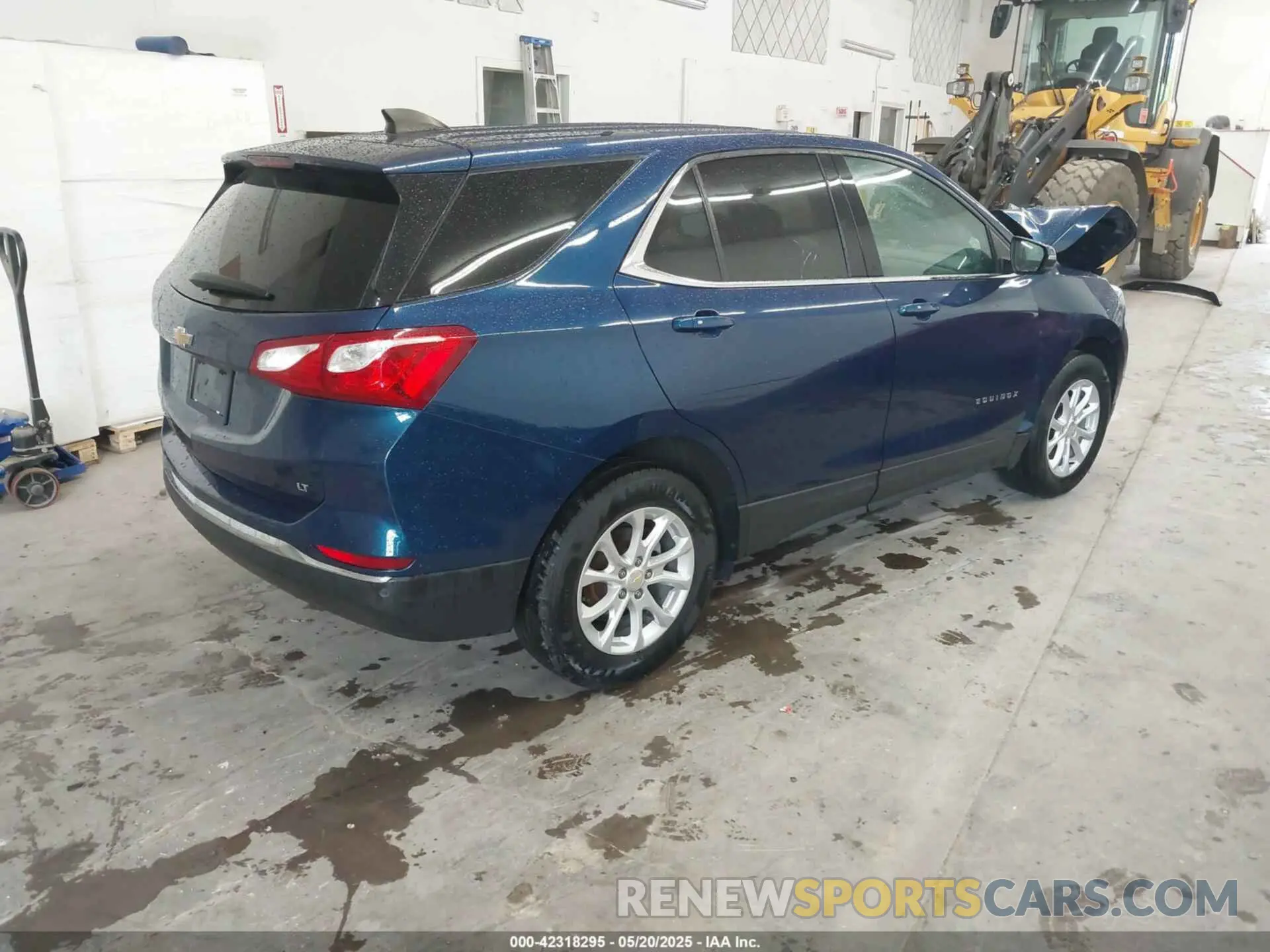 4 Photograph of a damaged car 2GNAXKEV3K6206091 CHEVROLET EQUINOX 2019