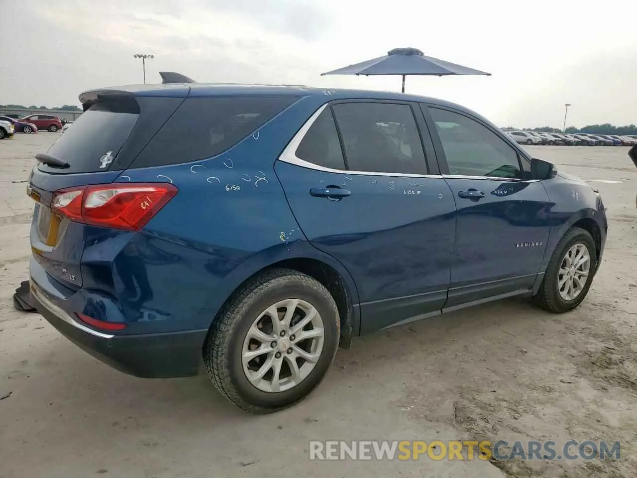 3 Photograph of a damaged car 2GNAXKEV3K6233694 CHEVROLET EQUINOX 2019
