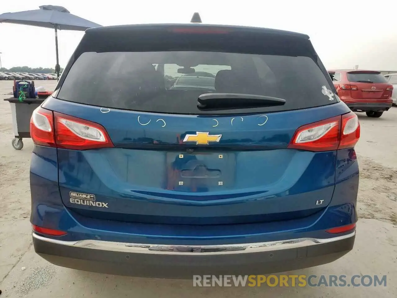 6 Photograph of a damaged car 2GNAXKEV3K6233694 CHEVROLET EQUINOX 2019