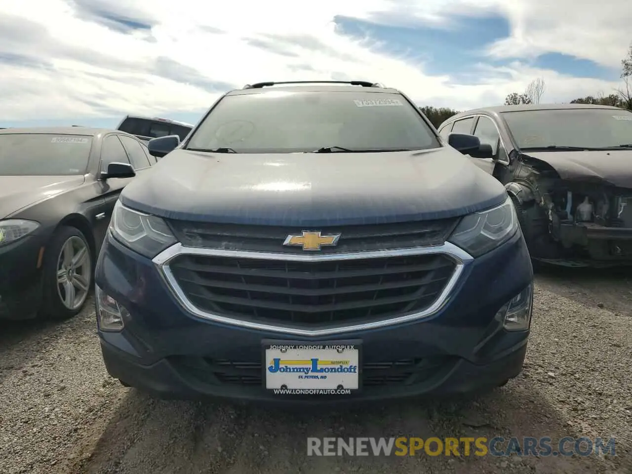 5 Photograph of a damaged car 2GNAXKEV3K6235686 CHEVROLET EQUINOX 2019