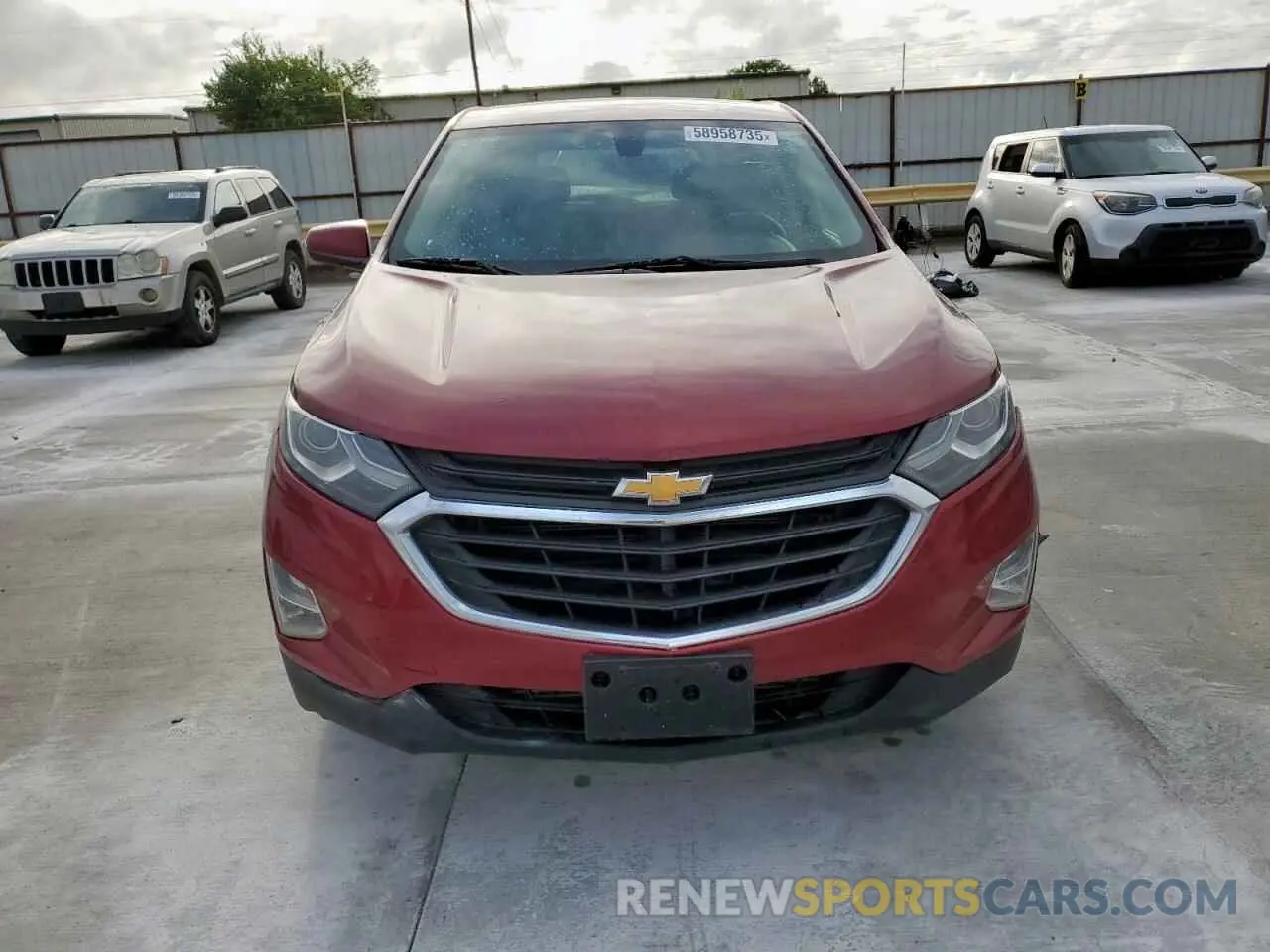 5 Photograph of a damaged car 2GNAXKEV3K6292647 CHEVROLET EQUINOX 2019