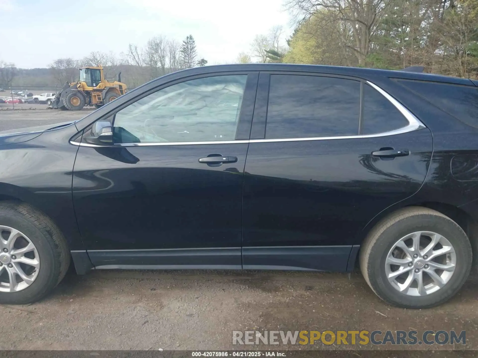 14 Photograph of a damaged car 2GNAXKEV4K6118943 CHEVROLET EQUINOX 2019