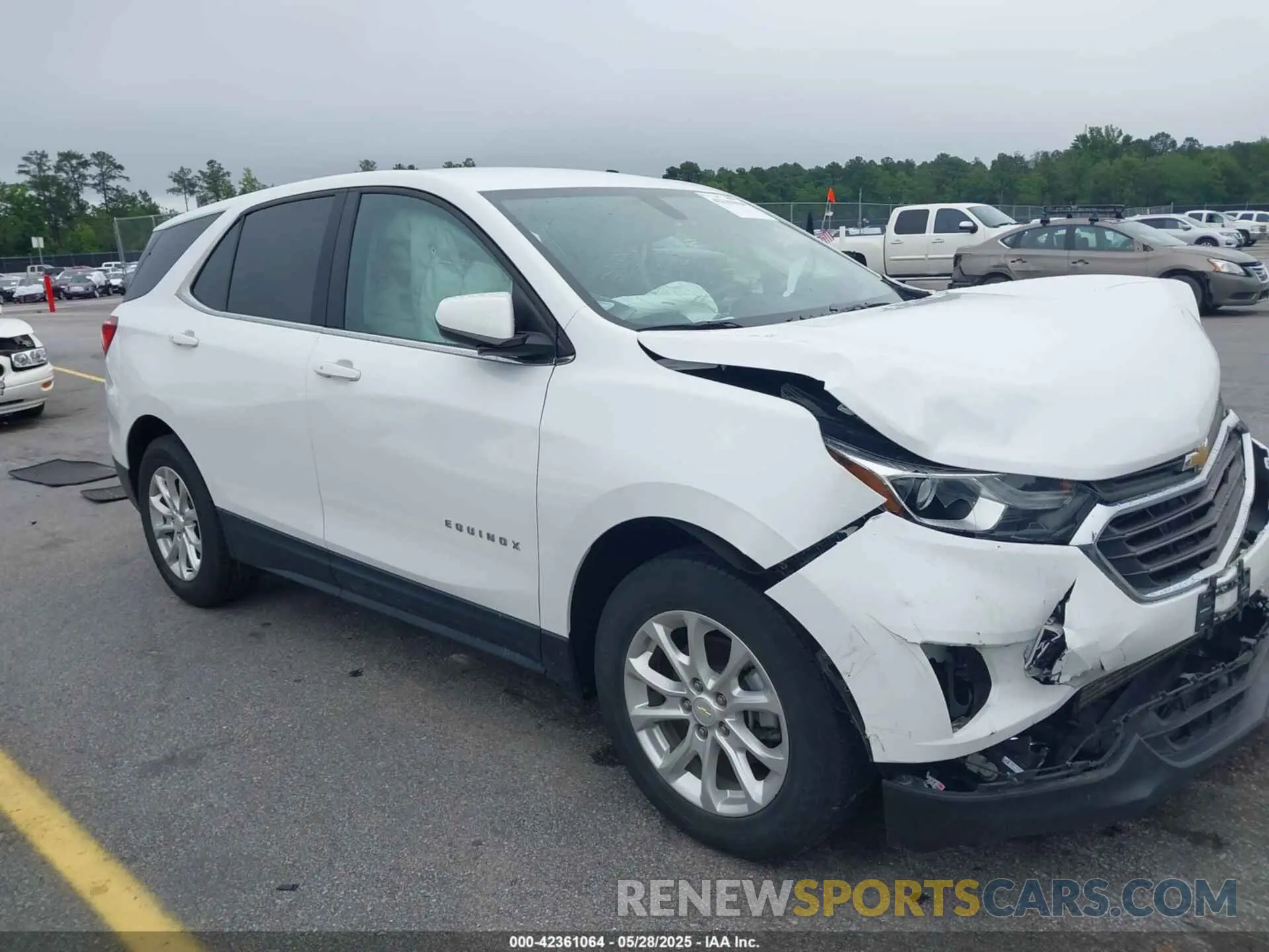 1 Photograph of a damaged car 2GNAXKEV4K6127271 CHEVROLET EQUINOX 2019