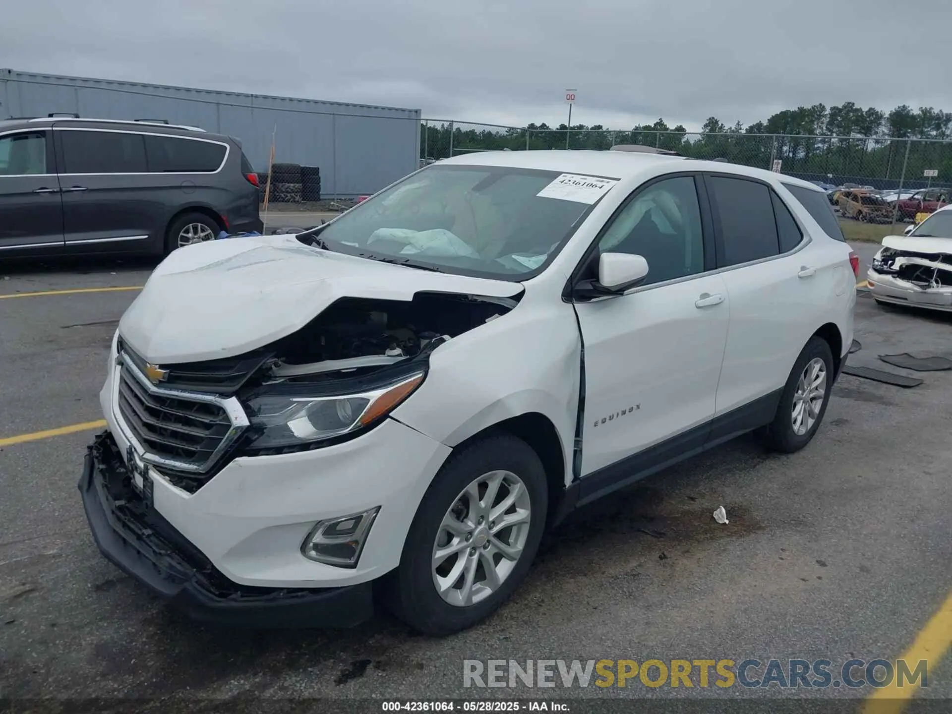 2 Photograph of a damaged car 2GNAXKEV4K6127271 CHEVROLET EQUINOX 2019