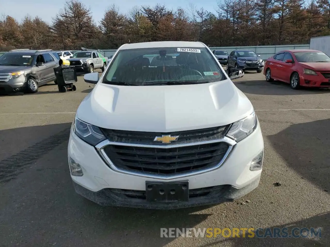5 Photograph of a damaged car 2GNAXKEV4K6129991 CHEVROLET EQUINOX 2019