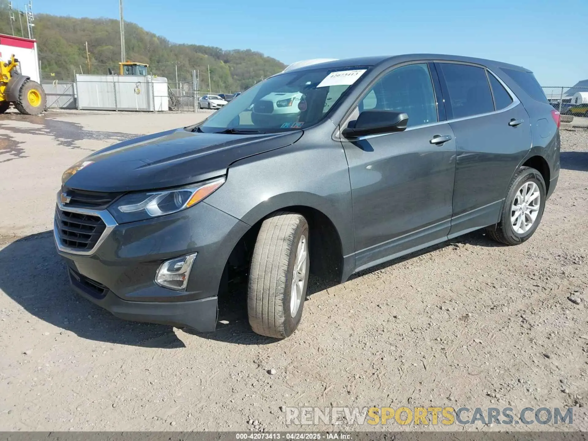 2 Photograph of a damaged car 2GNAXKEV4K6142160 CHEVROLET EQUINOX 2019
