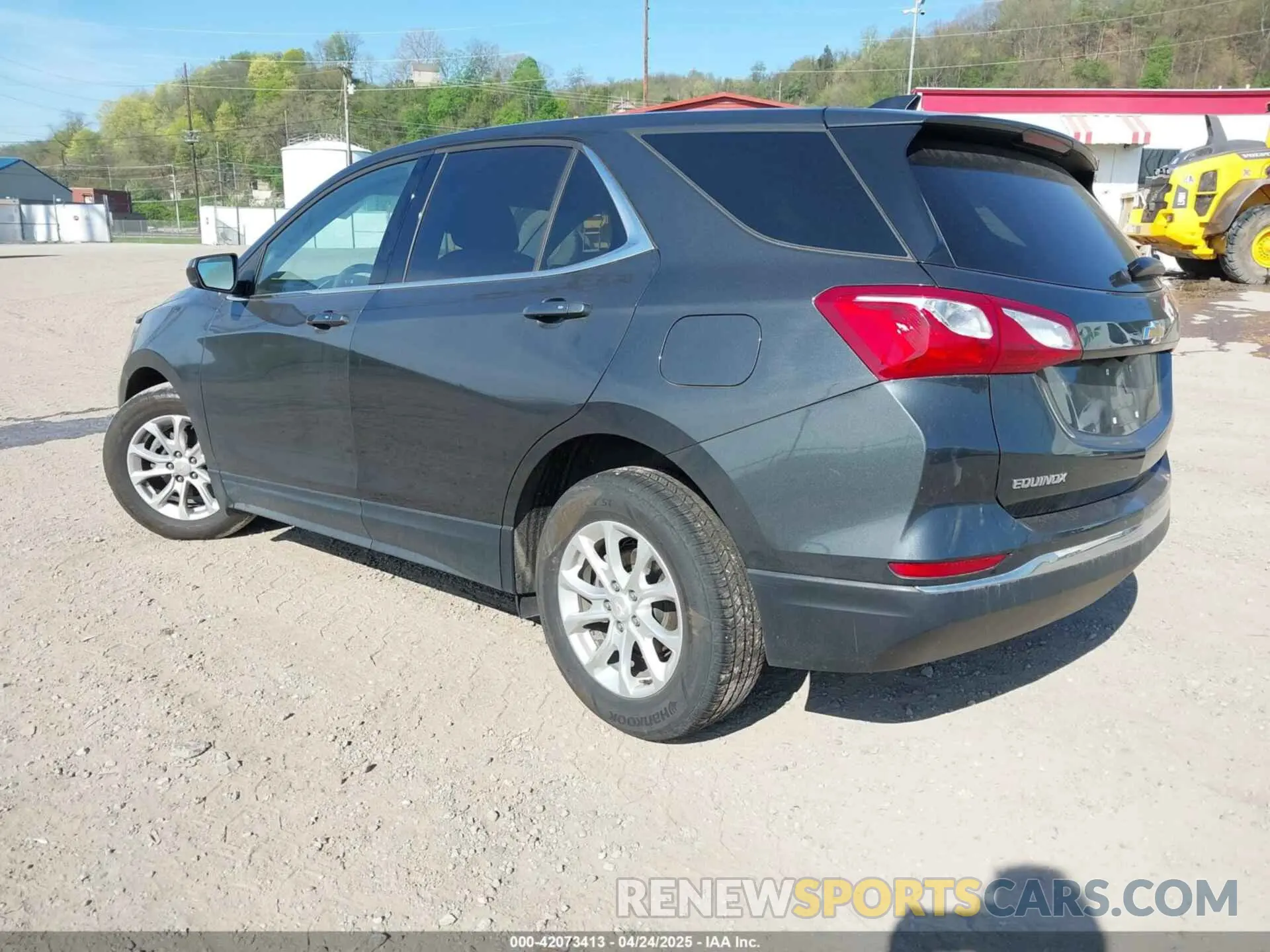 3 Photograph of a damaged car 2GNAXKEV4K6142160 CHEVROLET EQUINOX 2019