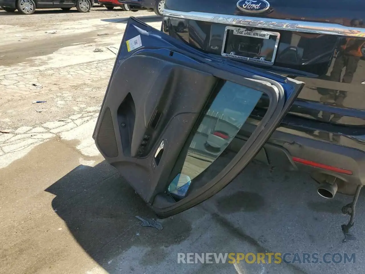13 Photograph of a damaged car 2GNAXKEV4K6205502 CHEVROLET EQUINOX 2019