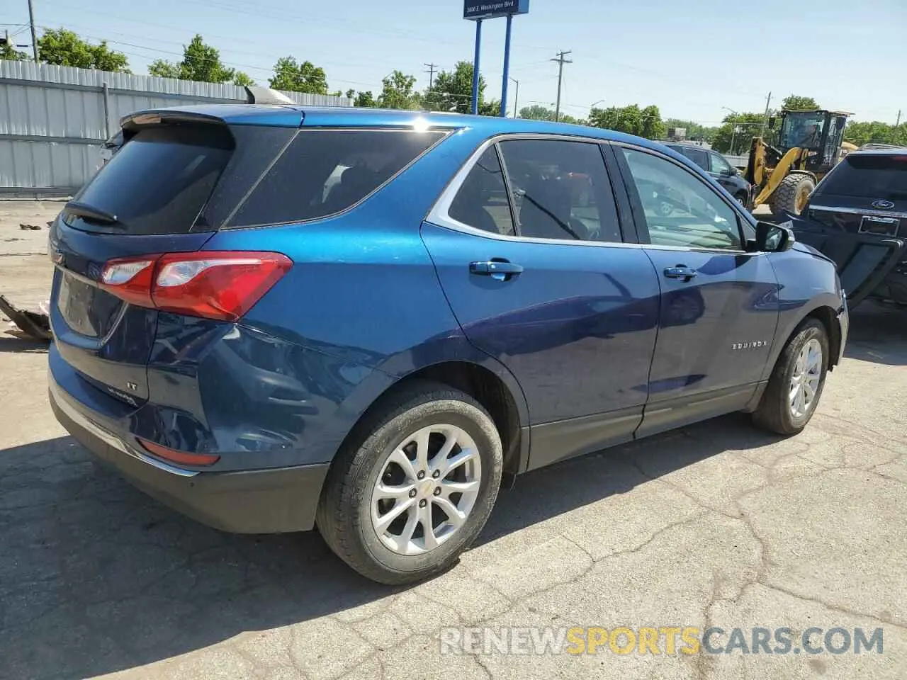 3 Photograph of a damaged car 2GNAXKEV4K6205502 CHEVROLET EQUINOX 2019