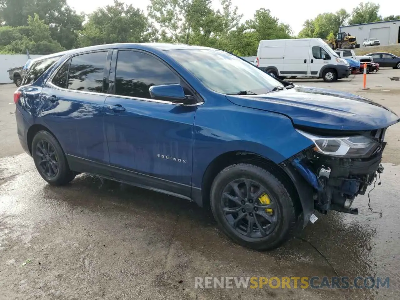 4 Photograph of a damaged car 2GNAXKEV4K6215561 CHEVROLET EQUINOX 2019