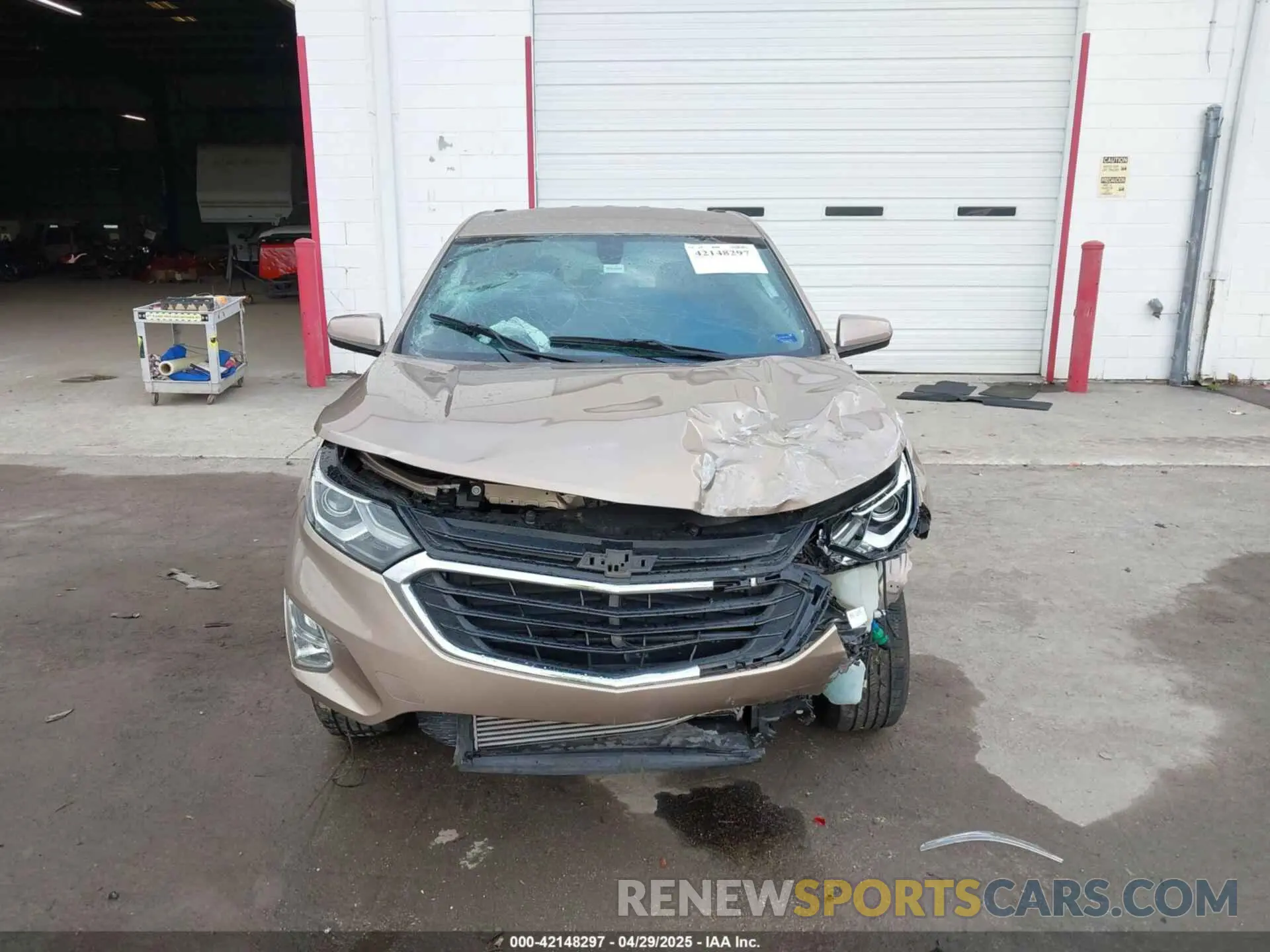 11 Photograph of a damaged car 2GNAXKEV4K6259009 CHEVROLET EQUINOX 2019