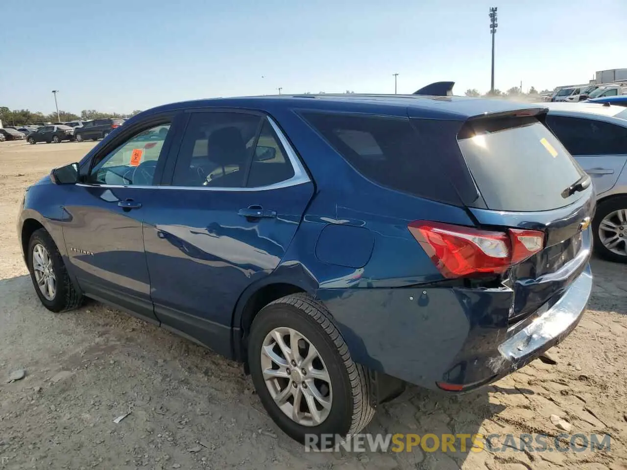 2 Photograph of a damaged car 2GNAXKEV4K6263013 CHEVROLET EQUINOX 2019