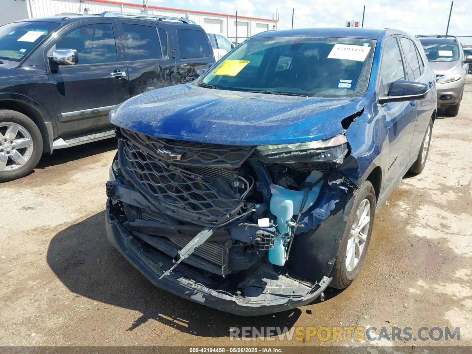 6 Photograph of a damaged car 2GNAXKEV4K6300688 CHEVROLET EQUINOX 2019