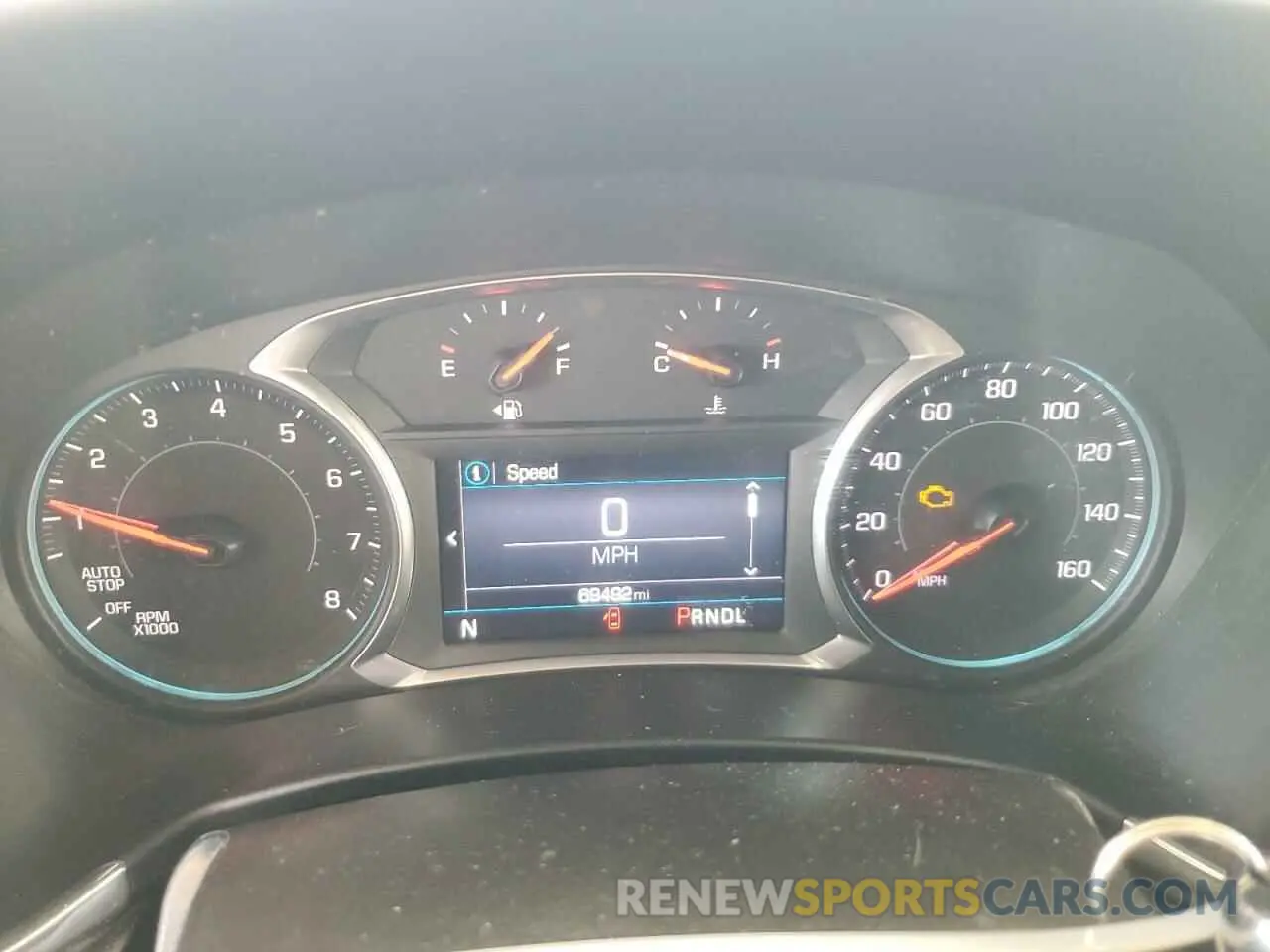 9 Photograph of a damaged car 2GNAXKEV5K6148744 CHEVROLET EQUINOX 2019