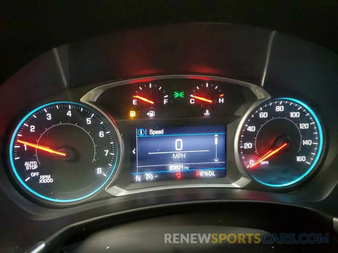 9 Photograph of a damaged car 2GNAXKEV5K6158660 CHEVROLET EQUINOX 2019