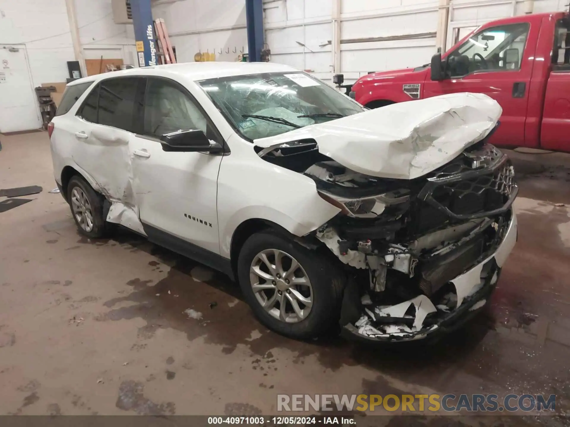 1 Photograph of a damaged car 2GNAXKEV5K6160246 CHEVROLET EQUINOX 2019