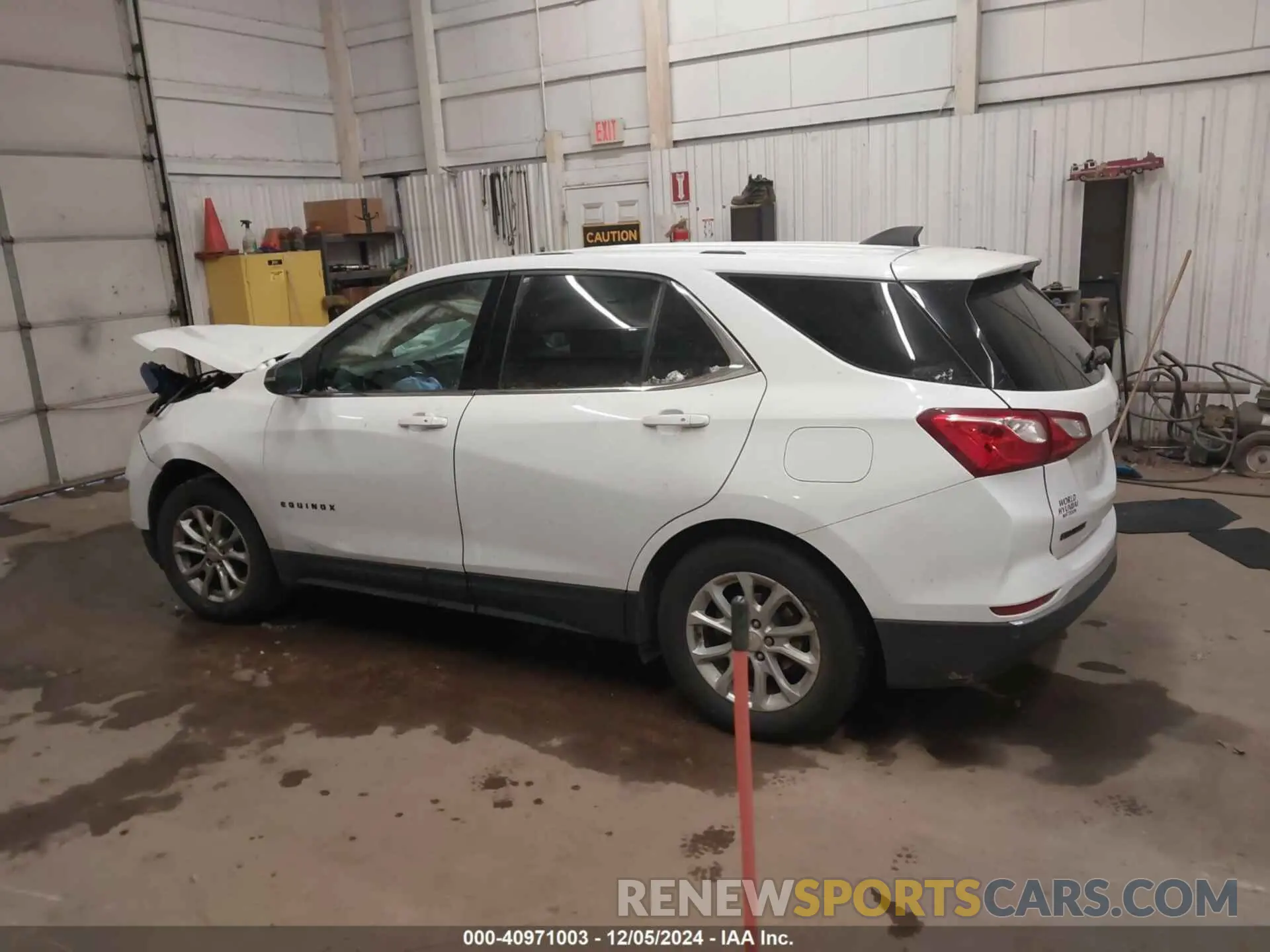 14 Photograph of a damaged car 2GNAXKEV5K6160246 CHEVROLET EQUINOX 2019