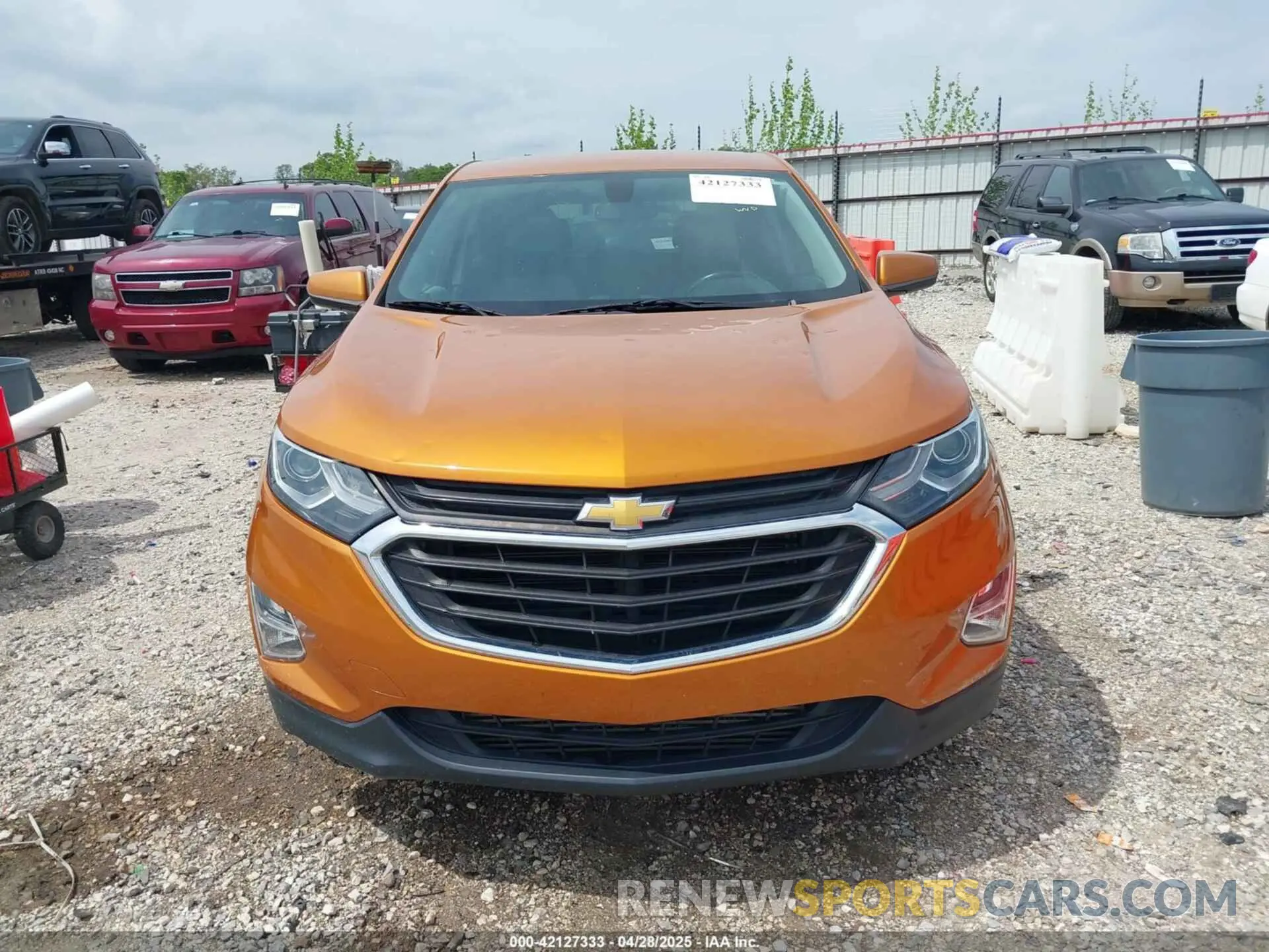 12 Photograph of a damaged car 2GNAXKEV5K6197152 CHEVROLET EQUINOX 2019