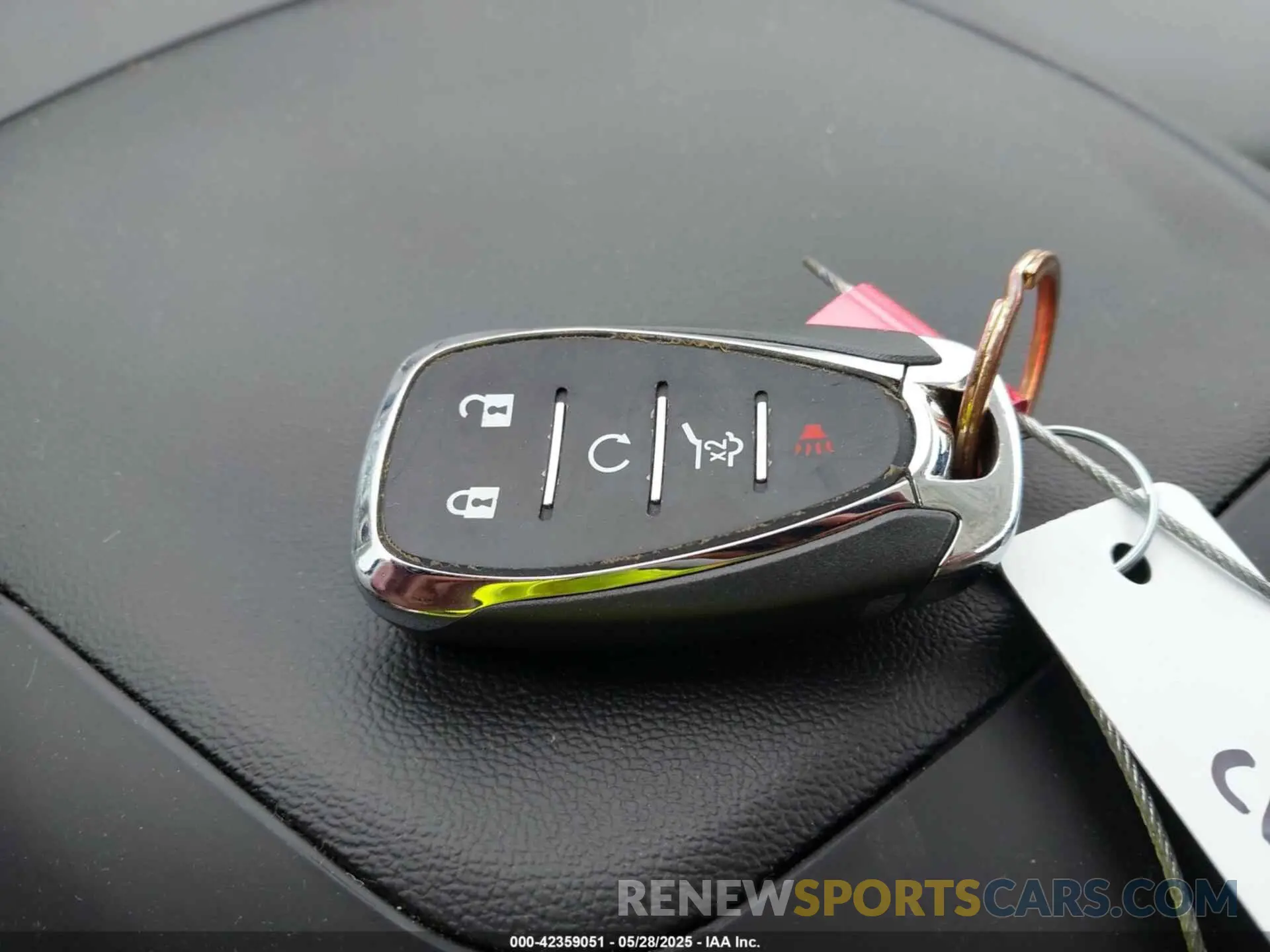 11 Photograph of a damaged car 2GNAXKEV5K6227198 CHEVROLET EQUINOX 2019