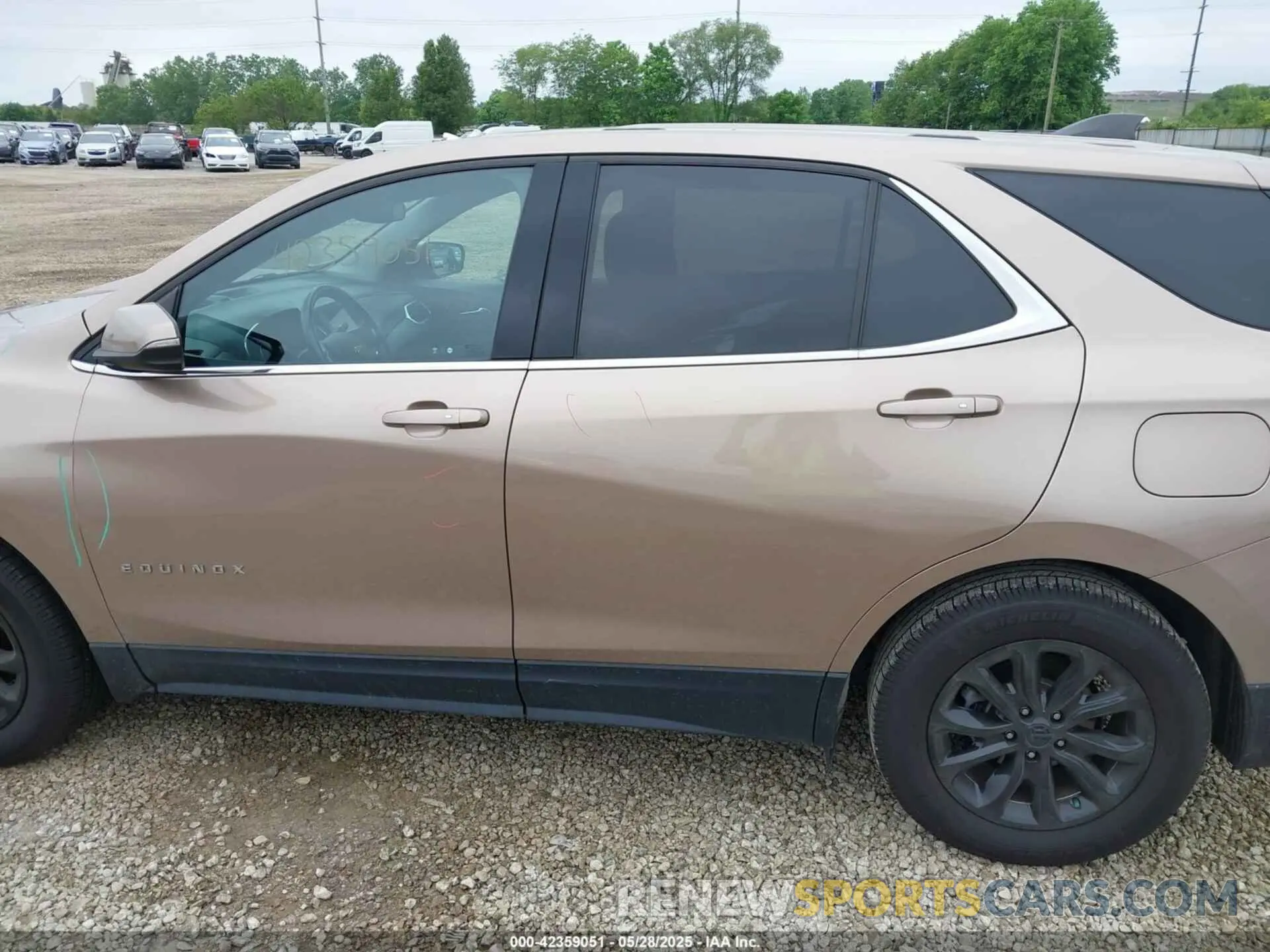 15 Photograph of a damaged car 2GNAXKEV5K6227198 CHEVROLET EQUINOX 2019