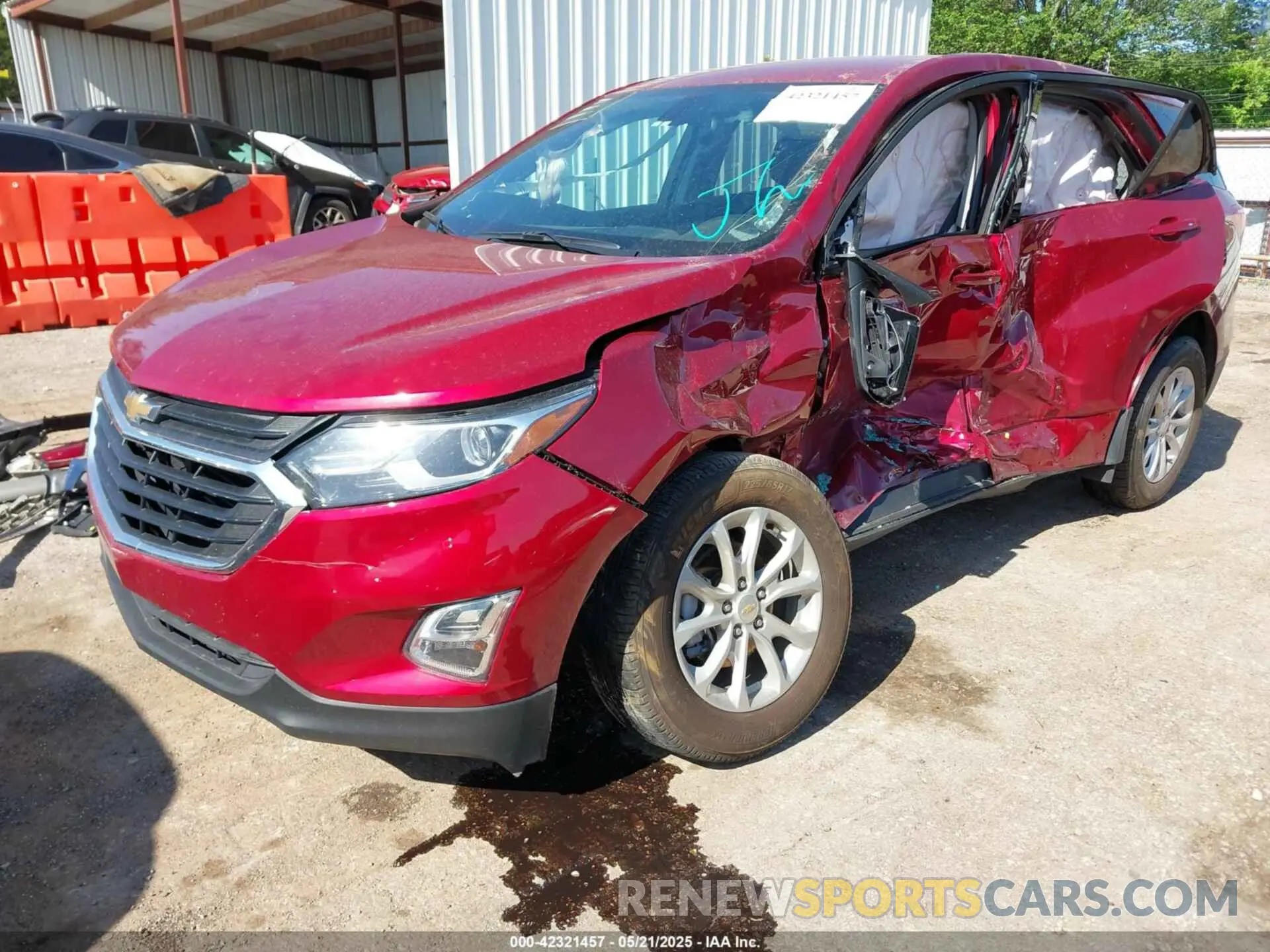 2 Photograph of a damaged car 2GNAXKEV5K6264221 CHEVROLET EQUINOX 2019
