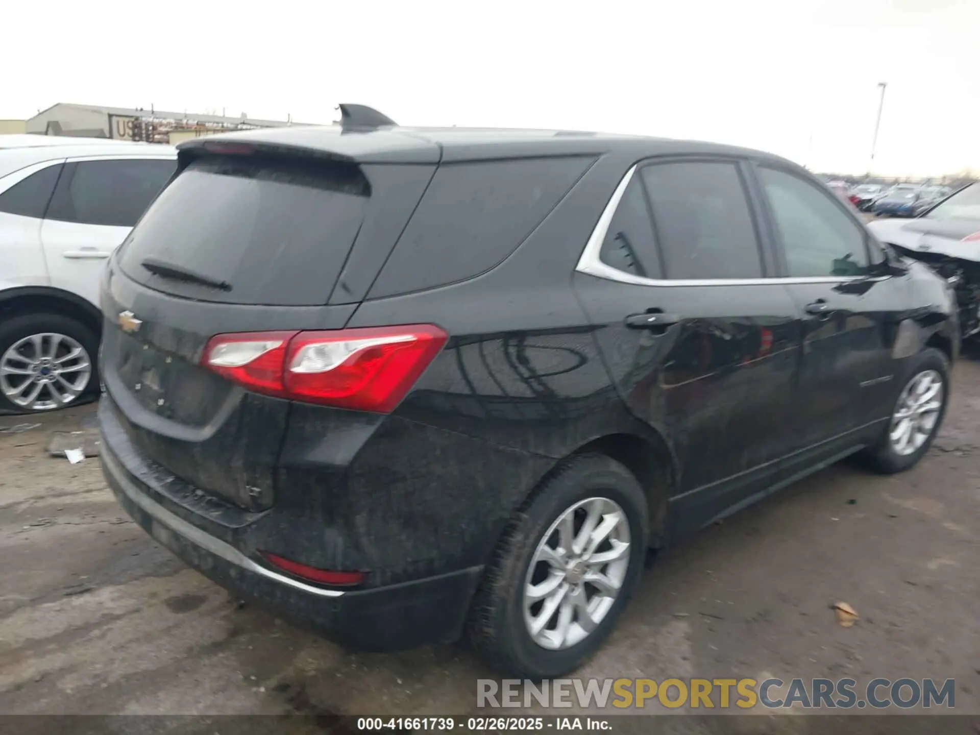 4 Photograph of a damaged car 2GNAXKEV5K6295081 CHEVROLET EQUINOX 2019