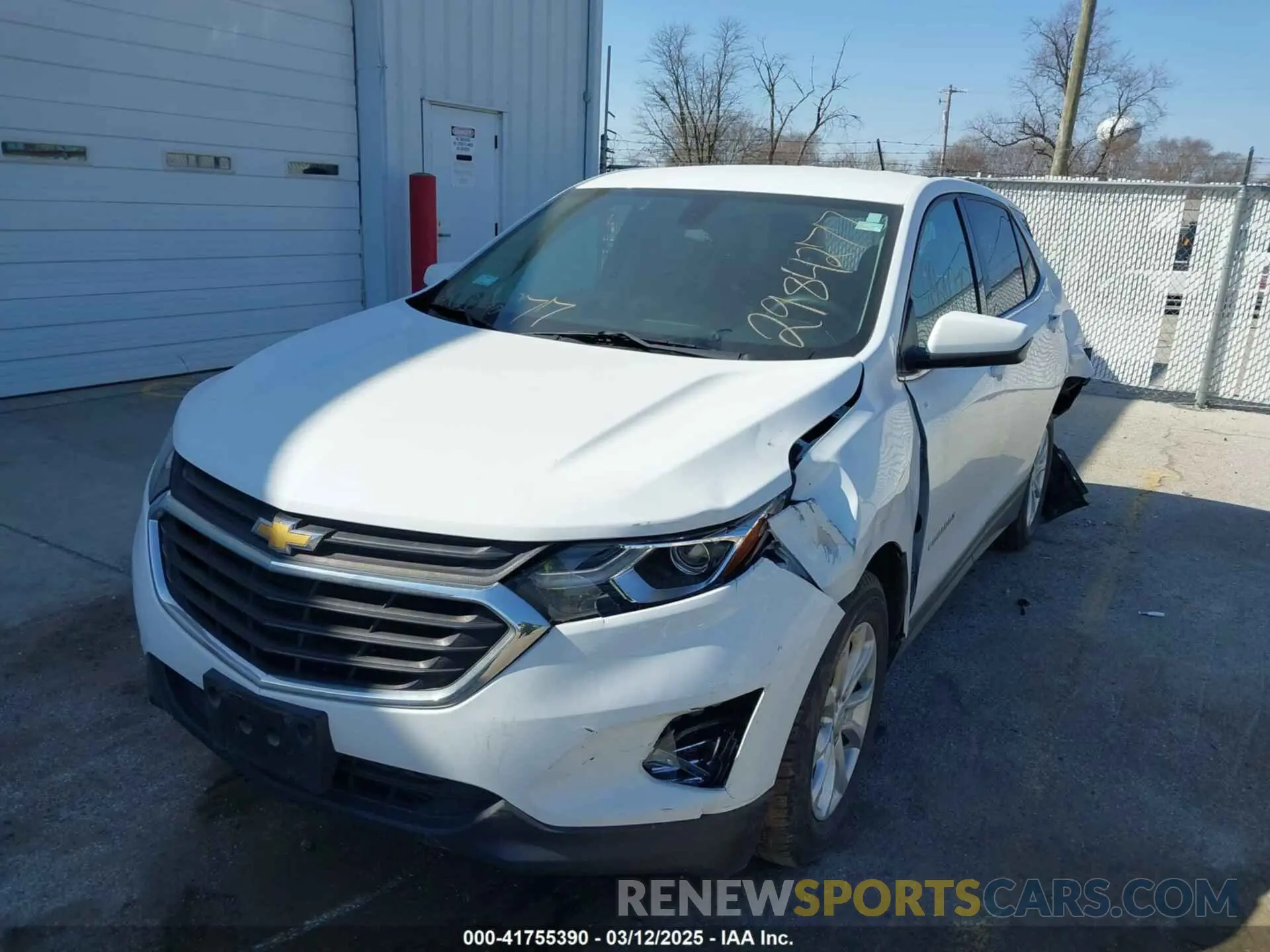 2 Photograph of a damaged car 2GNAXKEV6K6125697 CHEVROLET EQUINOX 2019