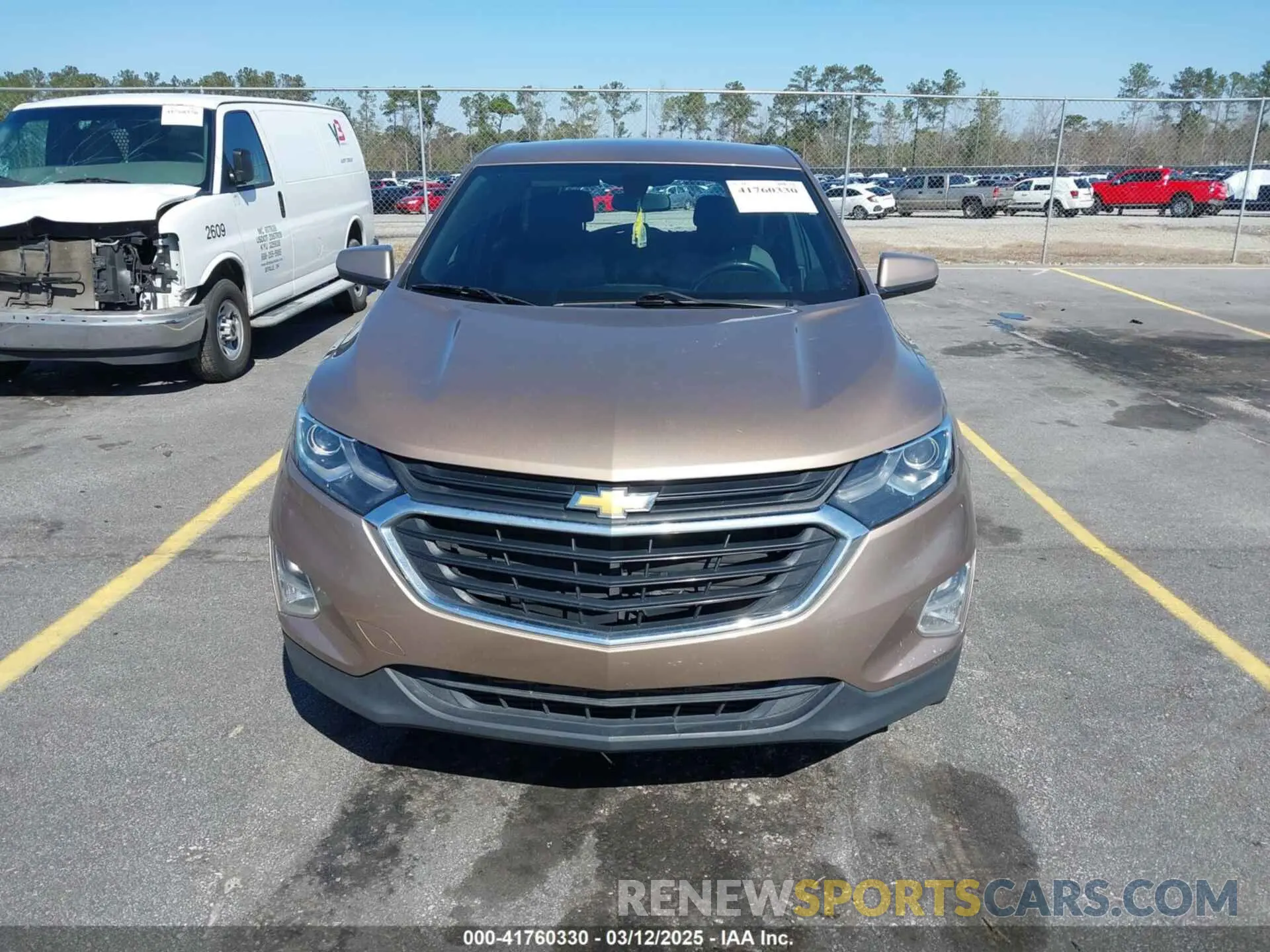 12 Photograph of a damaged car 2GNAXKEV6K6126459 CHEVROLET EQUINOX 2019
