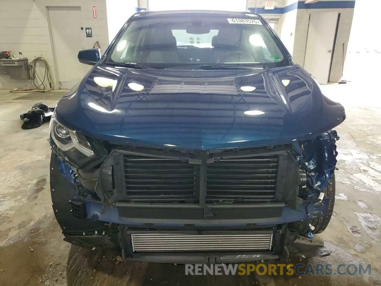 5 Photograph of a damaged car 2GNAXKEV6K6171269 CHEVROLET EQUINOX 2019
