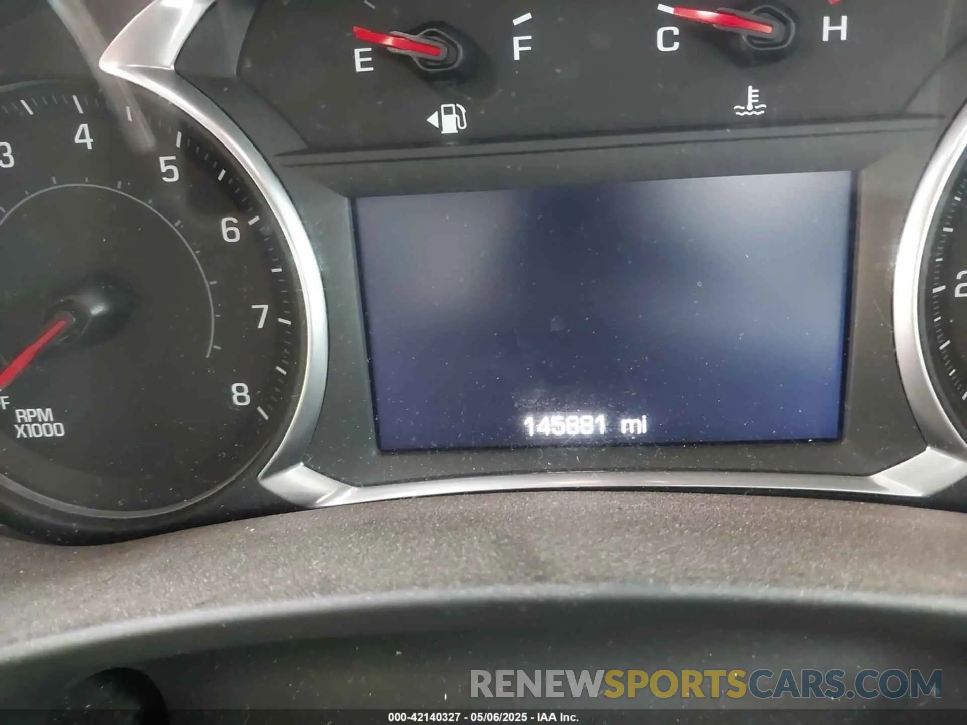 14 Photograph of a damaged car 2GNAXKEV6K6172809 CHEVROLET EQUINOX 2019