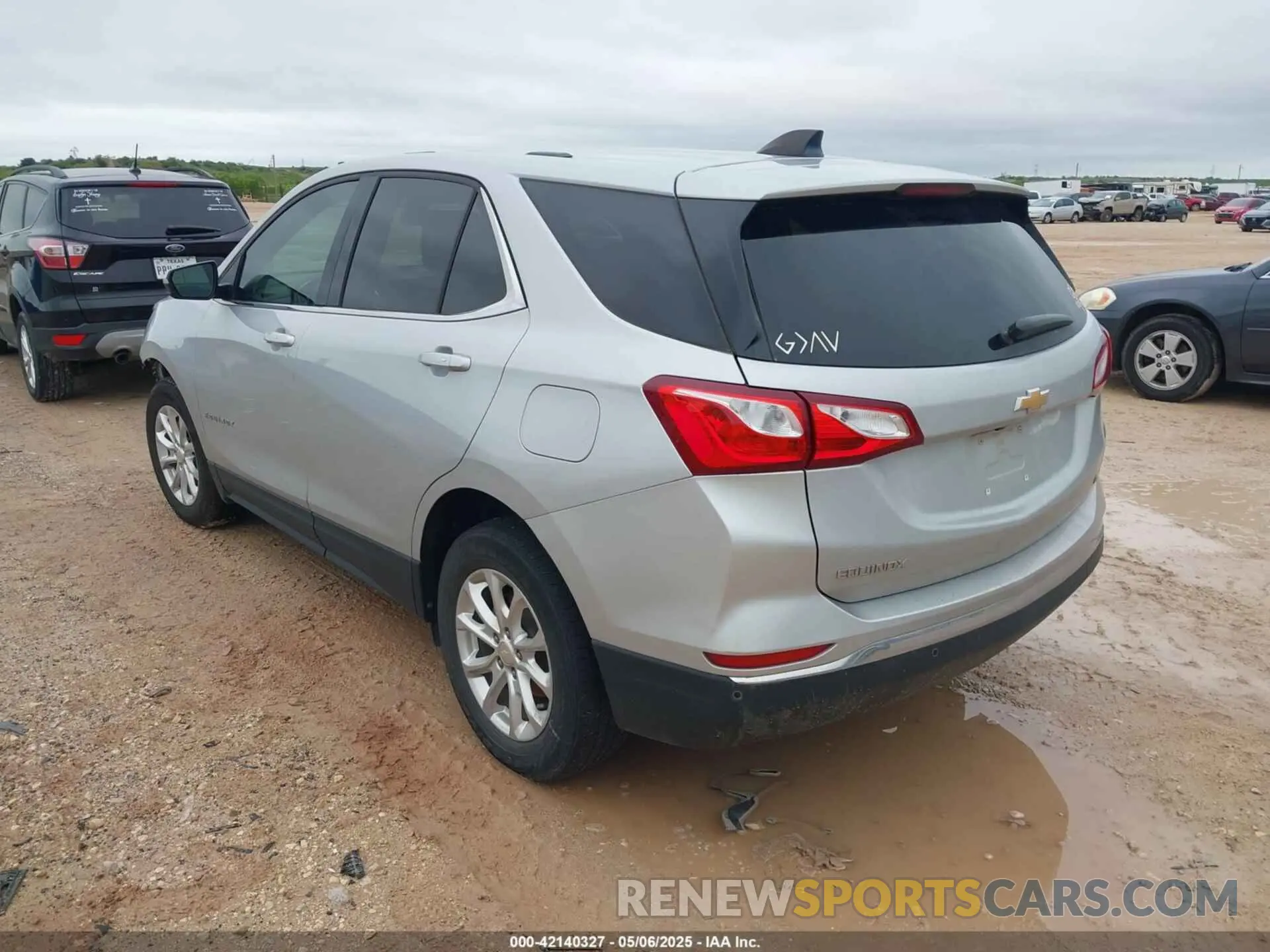 3 Photograph of a damaged car 2GNAXKEV6K6172809 CHEVROLET EQUINOX 2019