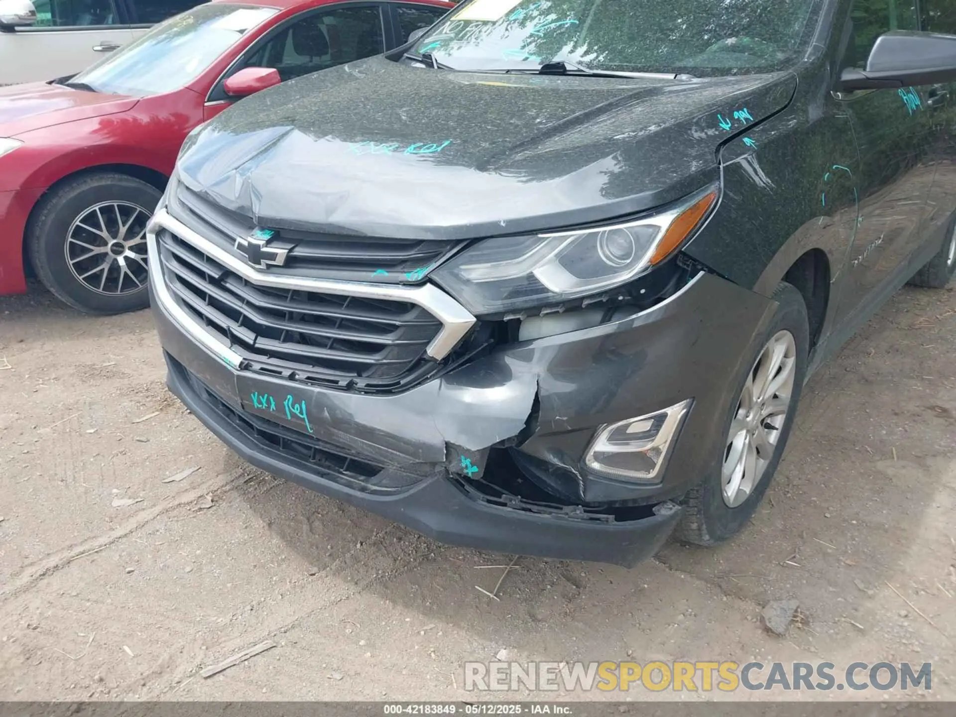 6 Photograph of a damaged car 2GNAXKEV6K6175001 CHEVROLET EQUINOX 2019